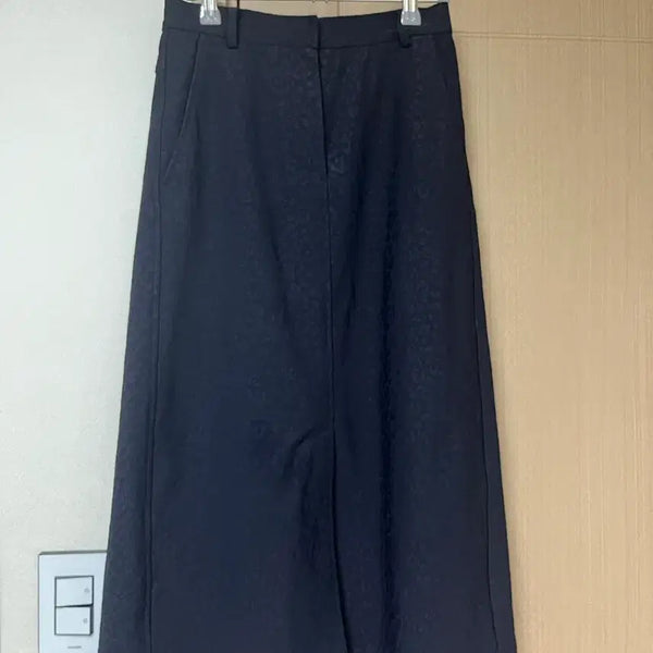[BUNJANG] Club Monaco Midi Skirt Navy Pattern XS / (새상품급)클럽모나코 스커트 판매합니다