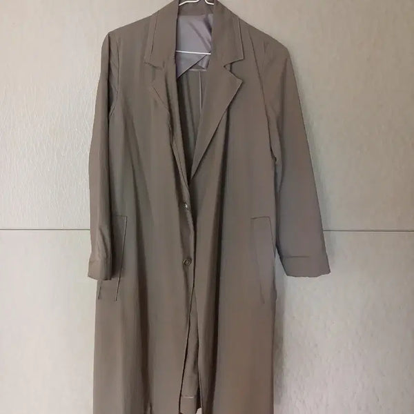 [BUNJANG] Beige Coat / 베이지색 코트