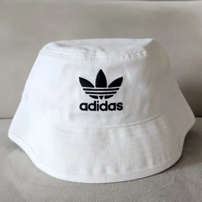 [BUNJANG] Adidas Bucket Hat OSFM / 아디다스 벙거지 모자ㅡ새상품