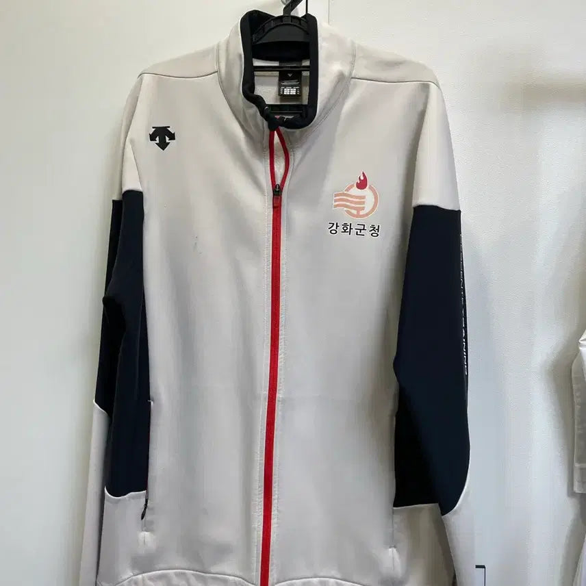 [BUNJANG] Ganghwagun Taekwondo Zip-Up Jacket / 강화군청 태권도 집업
