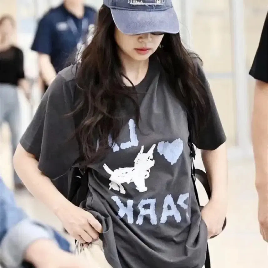 [BUNJANG] LOW CLASSIC Love Park T-Shirt / 로우클래식 러브파크 티셔츠s