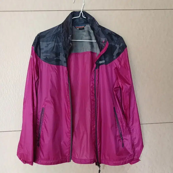 [BUNJANG] Marmot Windbreaker Jacket Pink/Camo / 마모트 바람막이 자켓 핑크/카모