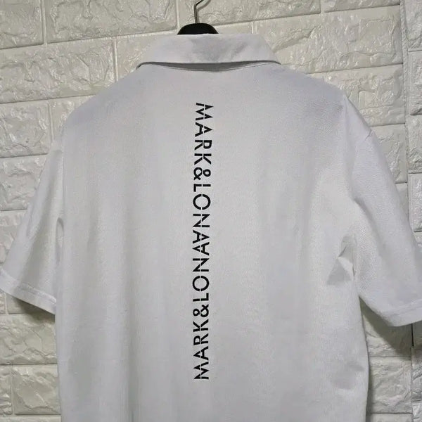 [BUNJANG] Mark &ロナ Functional Golf Shirt White Skull Logo Size 100 (L) / 마크앤로나  기능성 골프셔츠 100