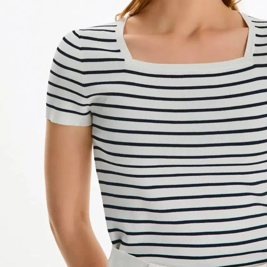 [BUNJANG] Sistina Stripe Square Neck Knit / 시스티나 스트라이프 스퀘어넥 니트 55