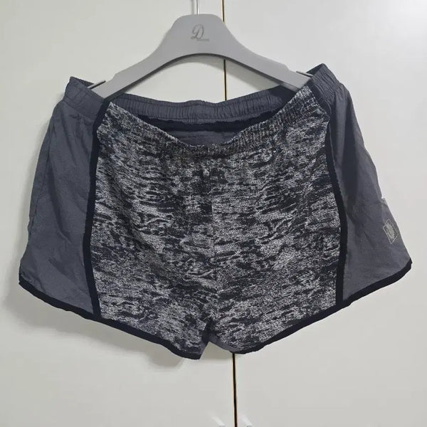 [BUNJANG] Blackyak Women's Running Shorts 91 (Size 36) / 블랙야크 여성 러닝 쇼츠 91(36)