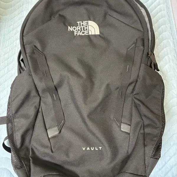[BUNJANG] The North Face Vault Backpack / 노스페이스 백팩 볼트