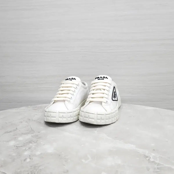 [BUNJANG] Prada Triangle Logo White Gabardine Sneakers 1E260M / 34.5 / 프라다 삼각로고 화이트 개버딘 스니커즈 1E260M