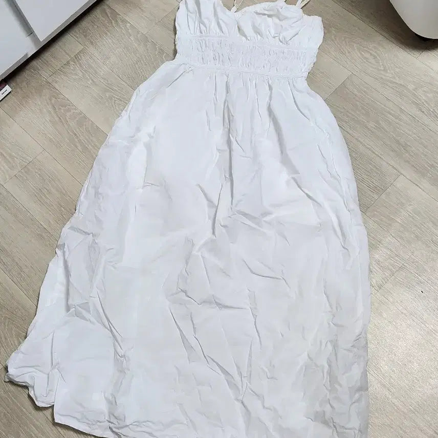 [BUNJANG] Sleeveless Maxi Dress White / 민소매 맥시 원피스 화이트(8만원)