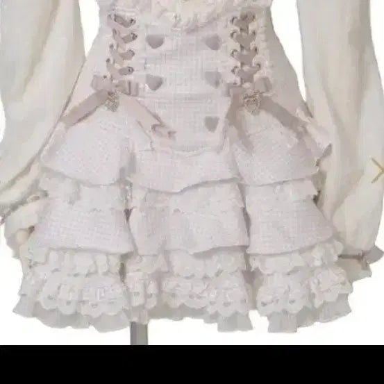 [BUNJANG] LIZLISA Lace-up Tiered Skirt / 신품 리즈리사 레이스업 티어드 스카판 스커트 /불라우스원피스피움허니뮤리본