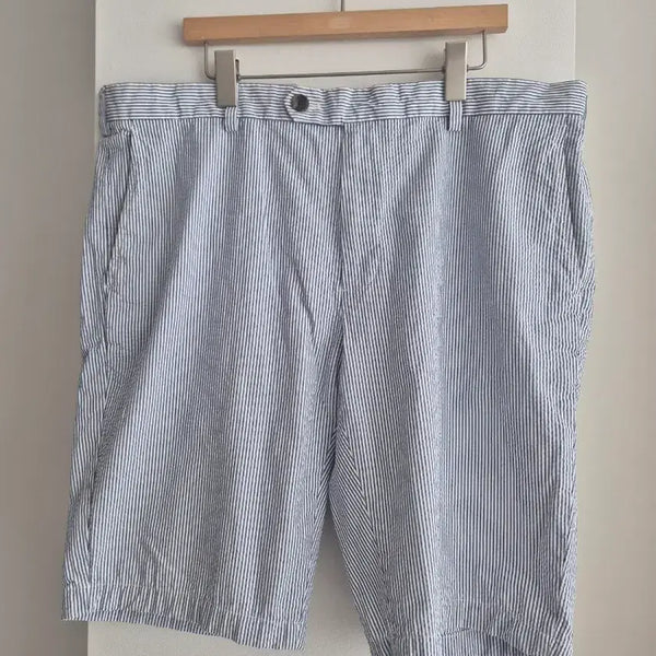 [BUNJANG] Brooks Brothers Seersucker Stripe Bermuda Fit Shorts / 브룩스브라더스 시어서커 스트라이프 버뮤다핏 숏