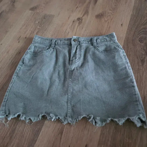 [BUNJANG] Khaki Cut-off Mini Skirt / 카키컷팅 스커트
