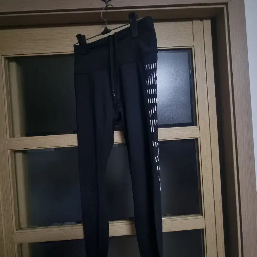 [BUNJANG] Nike Leggings Pants (S) / 나이키 레깅스 바지 s
