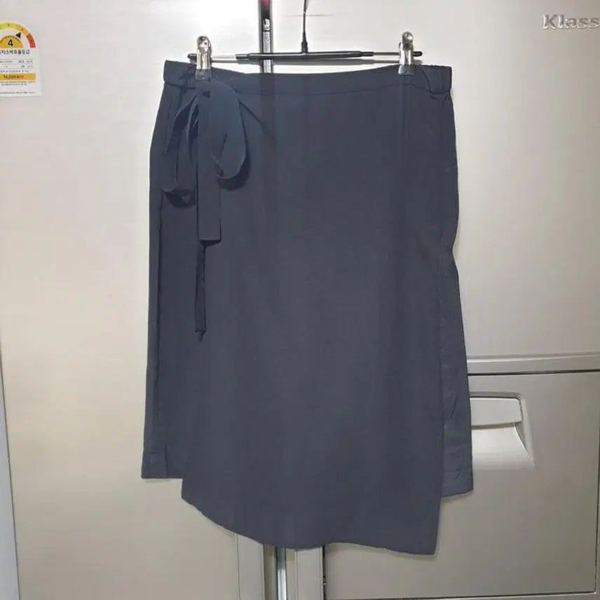 [BUNJANG] DKNY Black Wrap Banding Silk Skirt / DKNY 블랙 랩st 밴딩 실크 스커트