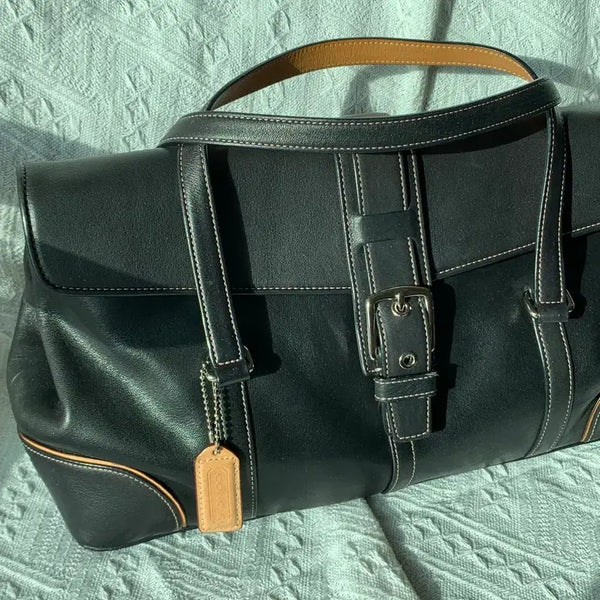 [BUNJANG] Coach Black Leather Beige Buckle Shoulder Bag / 희귀 [S급] Coach 블랙 레더 베이지 포인트 버클백
