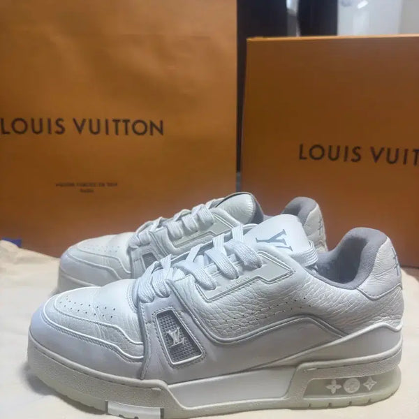 [BUNJANG] Louis Vuitton LV Trainer Sneakers White Size 5.5 / 루이비통 LV 트레이너 스니커즈 화이트 5.5사이즈