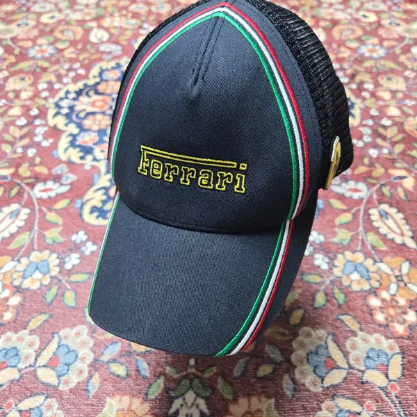 [BUNJANG] Scuderia Ferrari F1 Vintage Mesh Trucker Cap / 스쿠데리아 페라리 F1 빈티지 메쉬 트러커캡 [FREE / 조절 가능]
