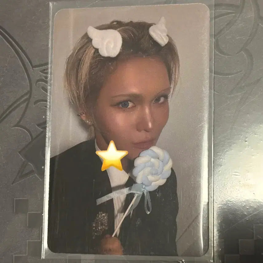 [BUNJANG] XLOV Hyun Lucky Draw Photocard / XLOV 엑스러브 HYUN 현 럭키드로우 포카 포토카드