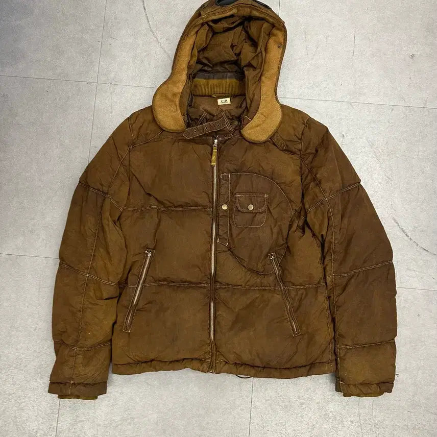[BUNJANG] CP Company Goggle Garment Dyed Padded Jacket / 씨피컴퍼니 가먼트 패딩(50)