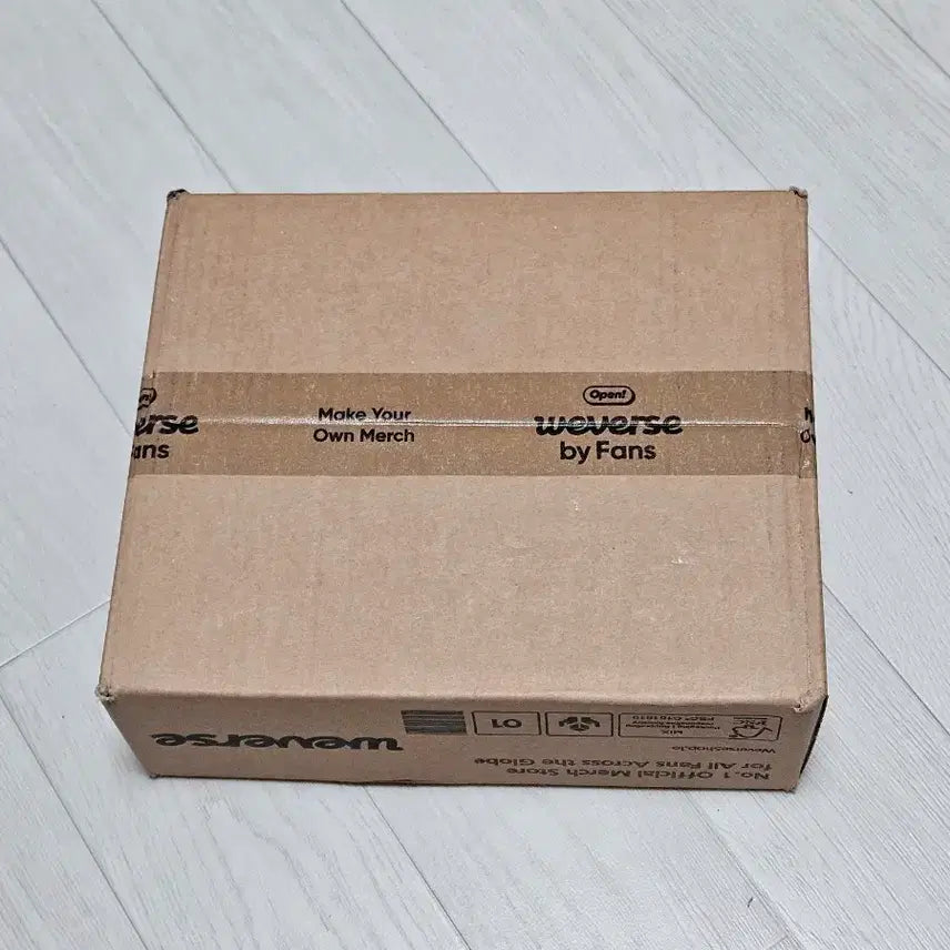 [BUNJANG] fromis_9 2024 Season's Greetings Sealed + POB Photocard / 프로미스나인 2024 시즌그리팅 미개봉 새상품 + 특전포카