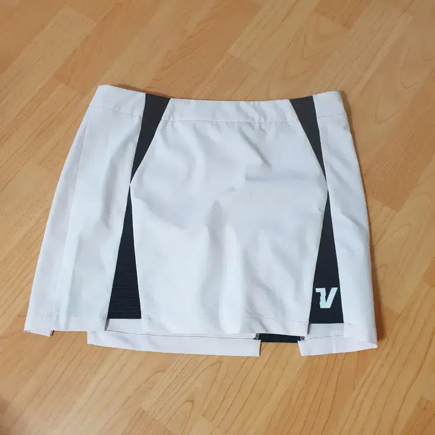 [BUNJANG] Volvik Golf Skirt (Pink, Spring/Summer) / Volvik 골프치마 76