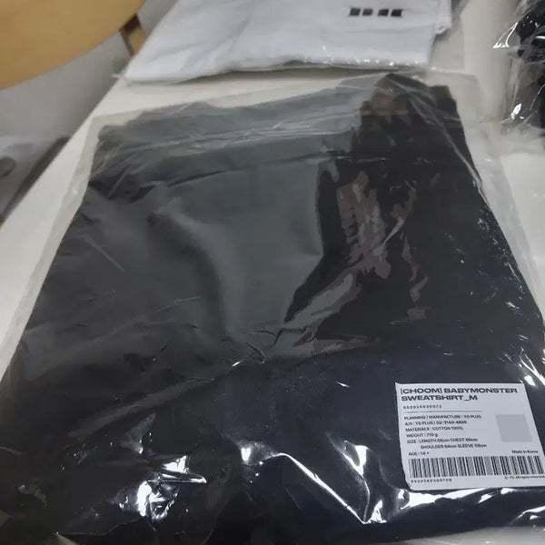 [BUNJANG] CHOOM BABYMONSTER Black Sweatshirt M / [CHOOM] 베이비몬스터 맨투맨 블랙 M 후드티