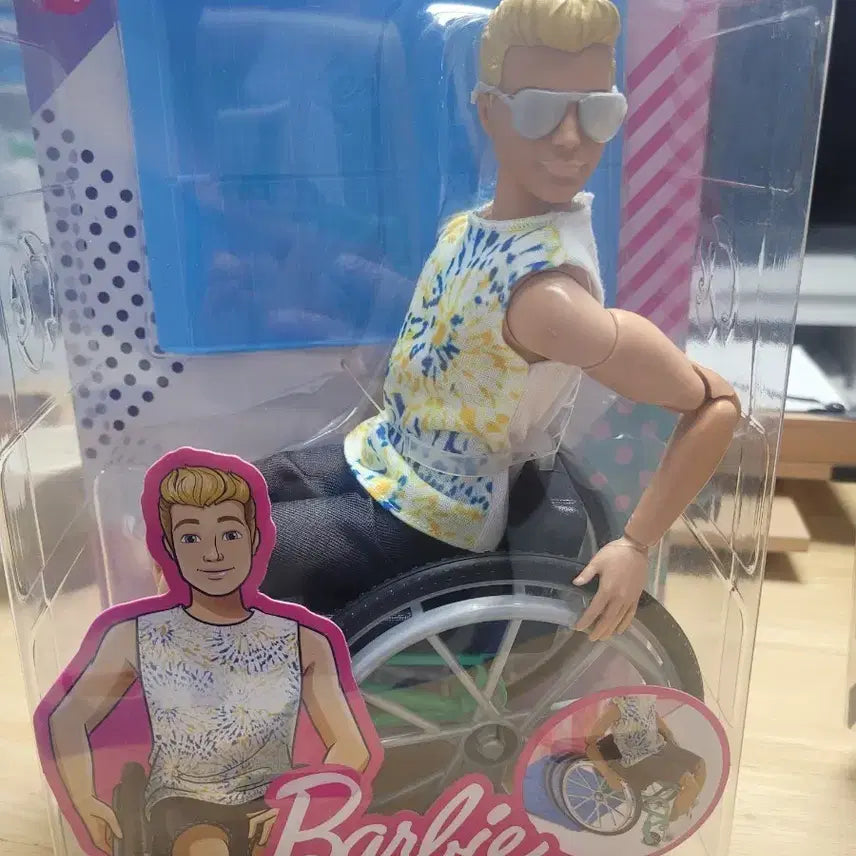 [BUNJANG] Barbie Fashionista Ken Doll #167 with Wheelchair / 바비 켄 휠체어 바비 페셔니스타 켄 167