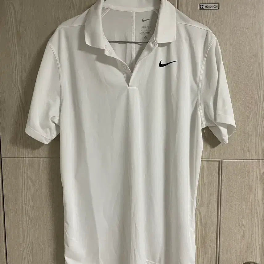[BUNJANG] Nike White Black Swoosh Logo Collar T-Shirt (L) / [L]나이키 카라티