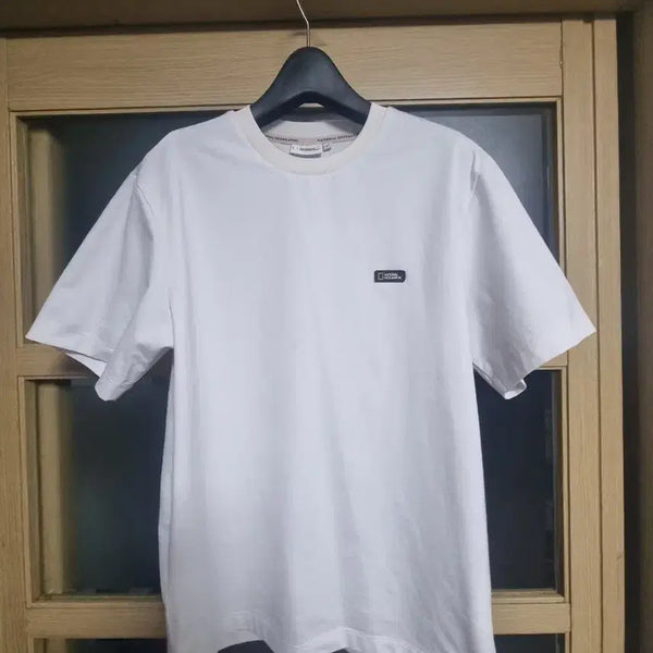 [BUNJANG] National Geographic Short Sleeve T-Shirt Size S / 내셔널지오그래픽 반팔티 s