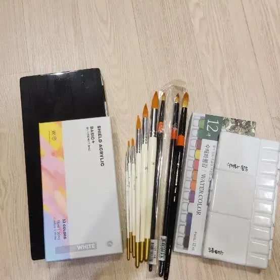 [BUNJANG] 12-Color Acrylic Paint Set + 12-Color Watercolor Paint Set + Brush Set + Palette Bundle / 12색 아크릴물감+12색 수채화 물감 + 붓 세트 + 팔레트 일괄