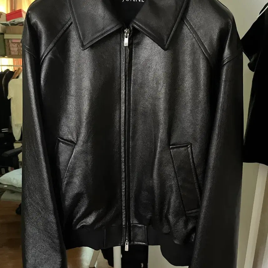 [BUNJANG] J40 Leather Jacket (Black) / [25FW] 준느 J40 레더 자켓 - L