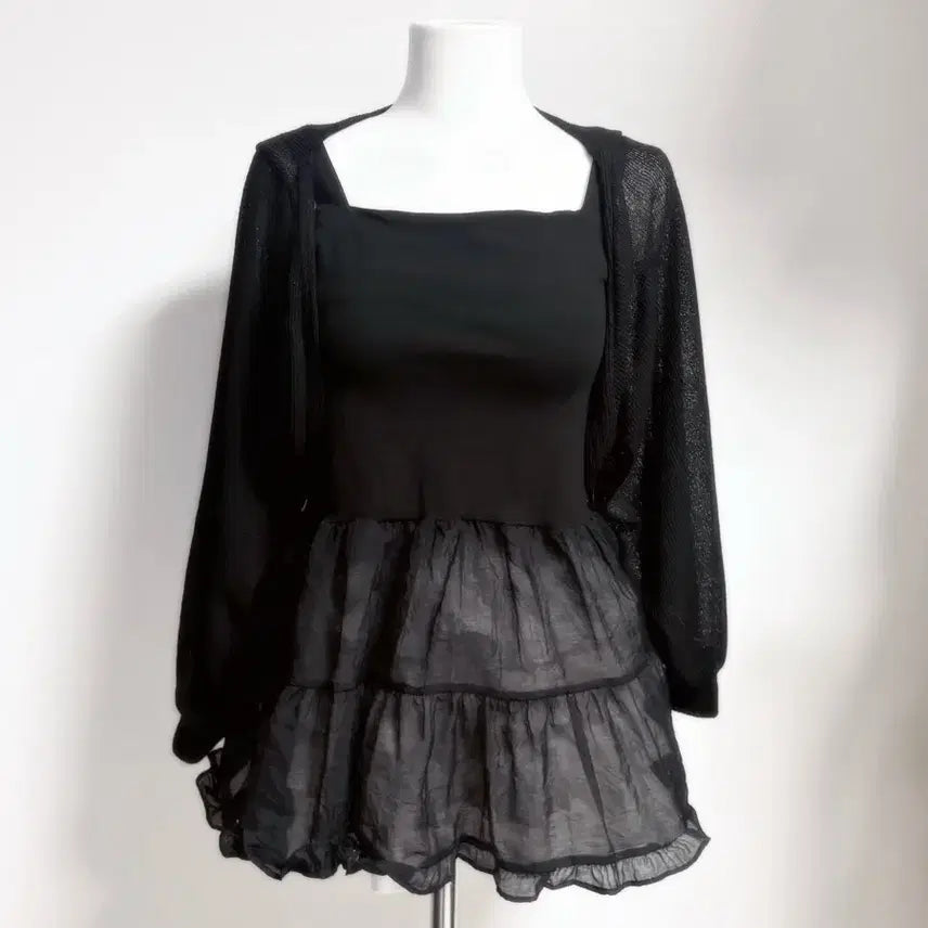 [BUNJANG] Ruffle Sleeveless Blouse / 캉캉 프릴 슬리브리스