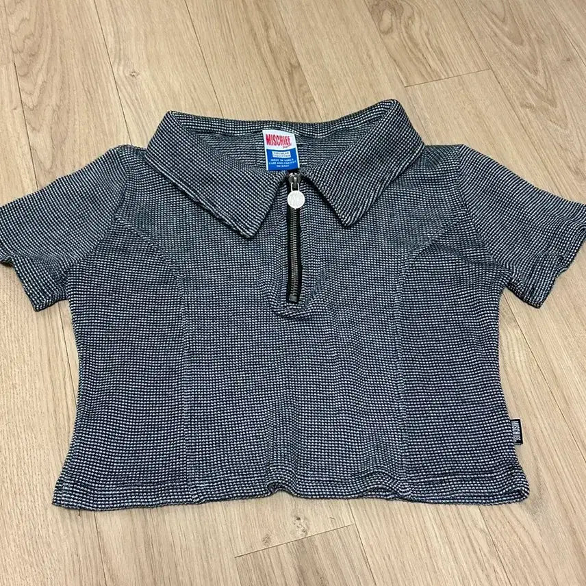 [BUNJANG] Mischief Cropped Short Sleeve T-Shirt / 미스치프 크롭 반팔