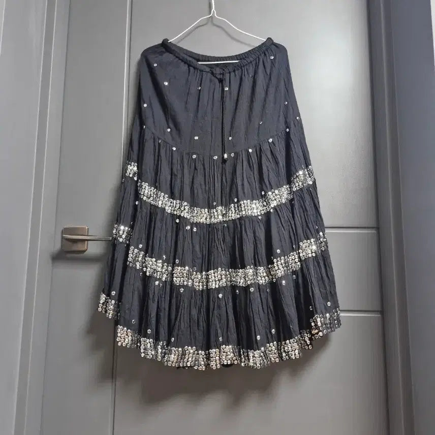 [BUNJANG] Sparkling Sequin Flared Maxi Skirt - Women's One Size (Fits 44-66) / 고급 아사면 전체스팽클.댄스.왕 플레어 스커트44ㅡ66
