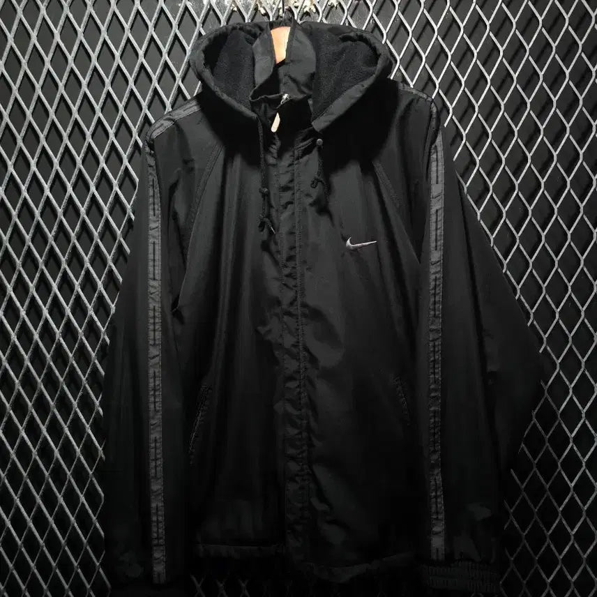 [BUNJANG] Nike Old School Windbreaker Jacket - Size M / 나이키 올드스쿨 바람막이 M