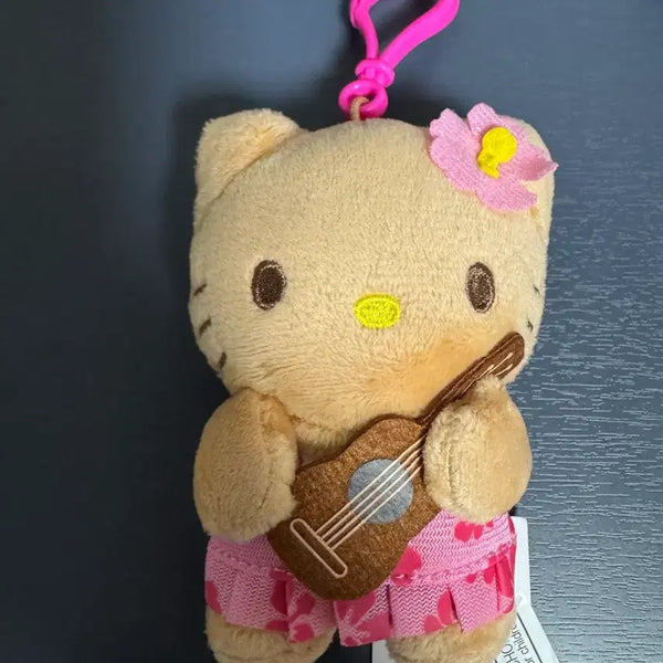 [BUNJANG] Guam Tanning Hello Kitty Ukulele Keychain / 괌 태닝키티 키링 우쿨렐레