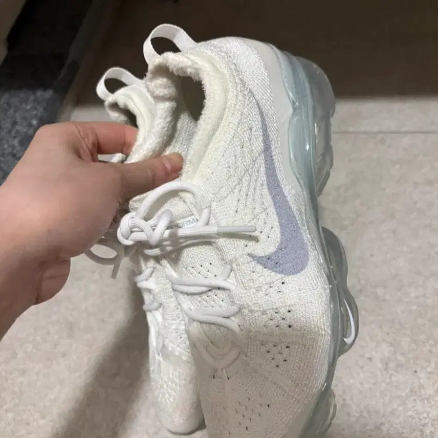 [BUNJANG] Nike Air VaporMax 2021 Flyknit White / 나이키 에어 베이퍼맥스 2021 플라이니트 화이트