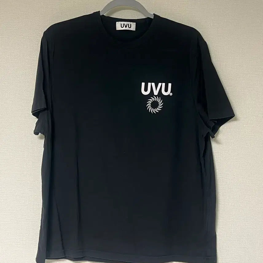 [BUNJANG] UVU T-Shirt XS / UVU 티셔츠