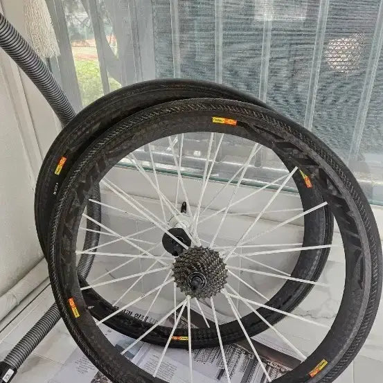 [BUNJANG] Mavic Cosmic Ultimate Rim Carbon Wheelset / 마빅코스믹cuu얼티메이트림브카본휠셋판매만로드픽시프로펠마돈에몬다자이언트메리