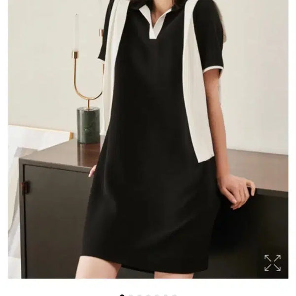 [BUNJANG] Frontrow Collar Point Mini Dress / 프론트로우 칼라포인트 미니원피스