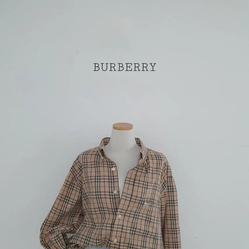 [BUNJANG] Burberry Nova Check Beige Embroidered Logo Cotton Oversized Shirt XL / No.26071608 버버리 노바체크 베이지 셔츠
