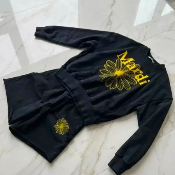 [BUNJANG] Mardi Mercredi Flower Sweatshirt and Shorts Set / 마르디 메르크디 플라워 맨투맨 세트