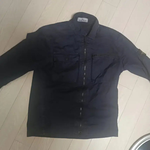[BUNJANG] Stone Island Navy Over-shirt / 스톤 아일랜드 오버셔츠 (이번주 부터 다음주 까지 이 가격)