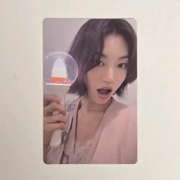 [BUNJANG] IOI Do-yeon Lightstick Photocard / 아이오아이 도연 응원봉 포토카드 포카
