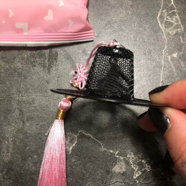 [BUNJANG] Traditional Gat Hat Keychain with Pink Tassel / 전통 갓 모양  키링