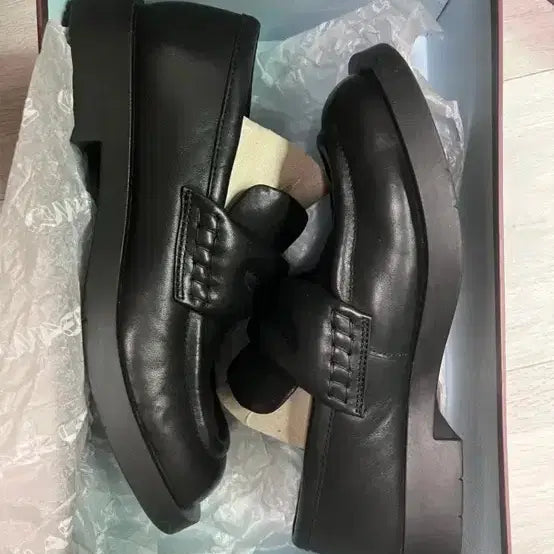 [BUNJANG] CAMPERLAB Padded Loafers Size 41 / 캠퍼랩 패디드 로퍼 41사이즈