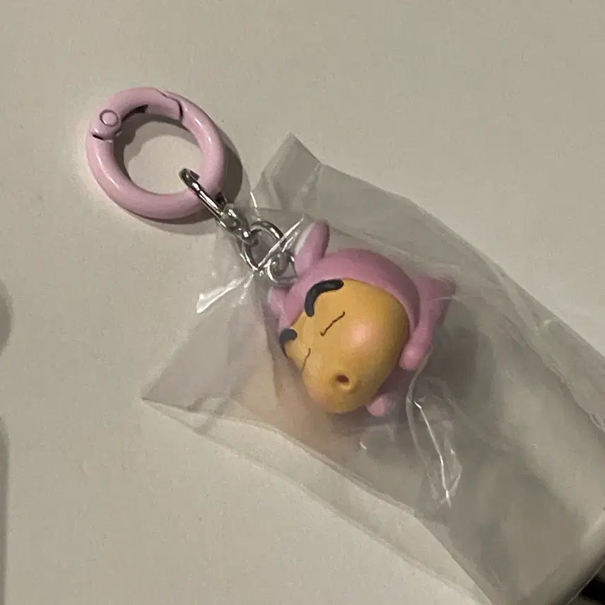 [BUNJANG] Crayon Shin-chan Superman Rabbit Keychain / 짱구 슈퍼맨 토끼 키링
