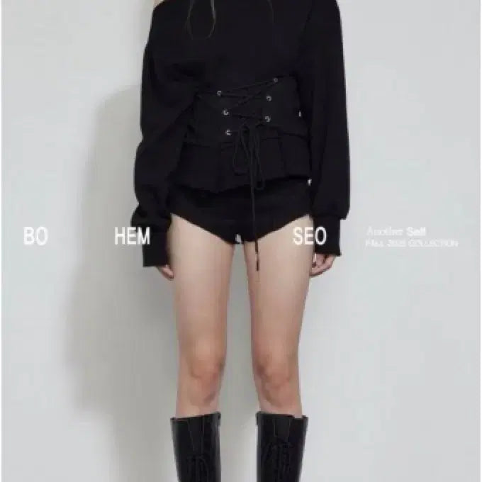 [BUNJANG] Bohemian Seoul Corset Sweatshirt Black / 보헤미안서울 코르셋 스웻셔츠 블랙