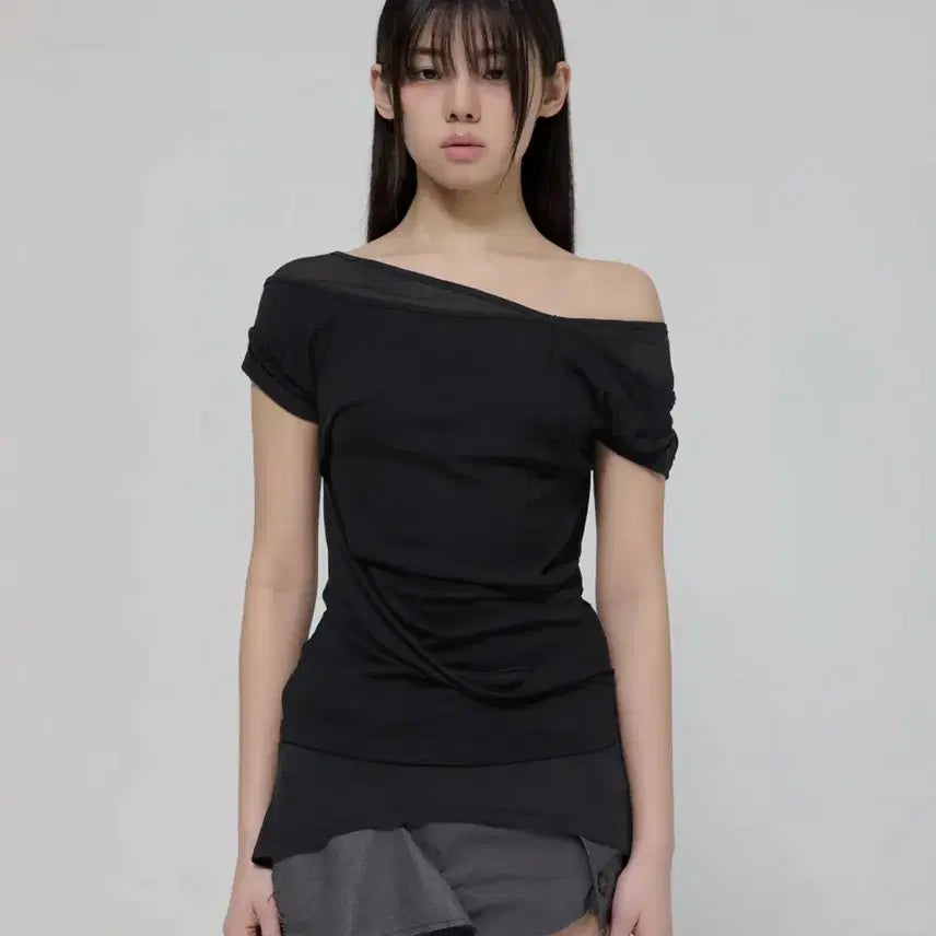 [BUNJANG] Flareup 2-Layered Top (Black) / 플레어업 2-Layered Top