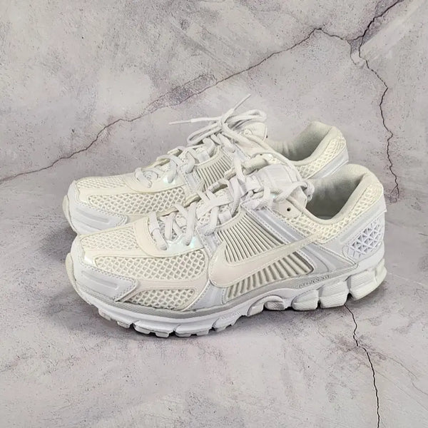 [BUNJANG] Nike Men's Zoom Vomero 5 SE White Platinum Tint / 나이키 남성260 줌 보메로 5 SE 화이트 플래티넘 틴트 새제품