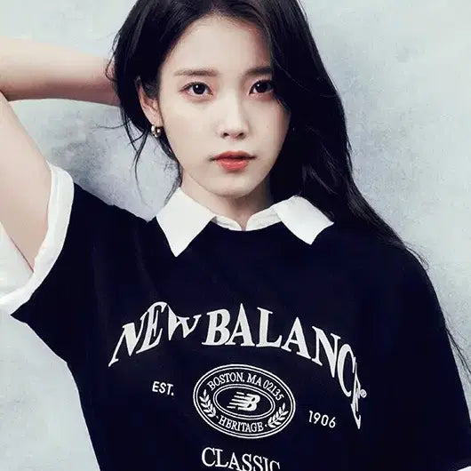 [BUNJANG] New Balance Heritage IU T-Shirt / 뉴발란스 헤리티지 아이유 반팔